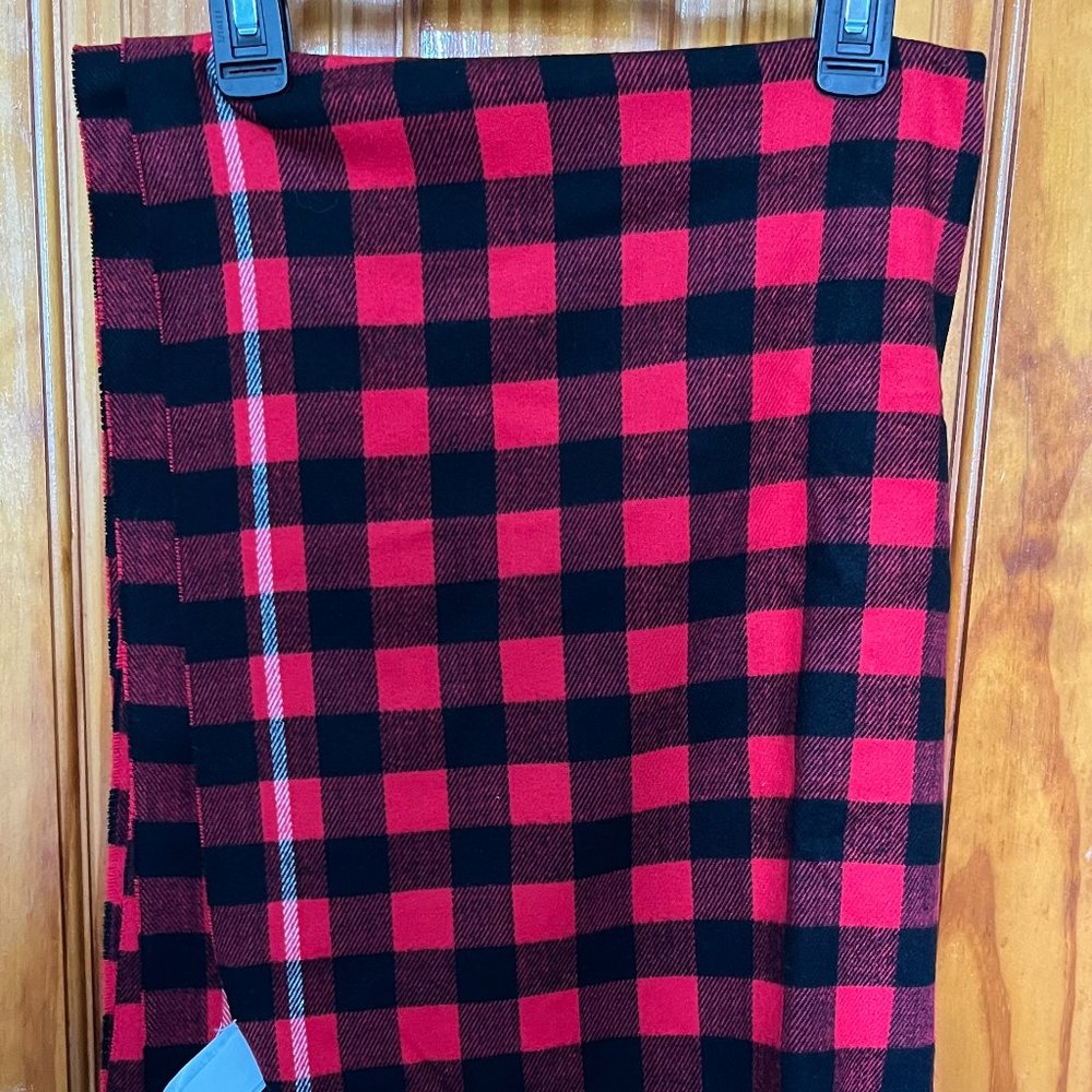 GAP Red Plaid Scarf Shawl Wrap
